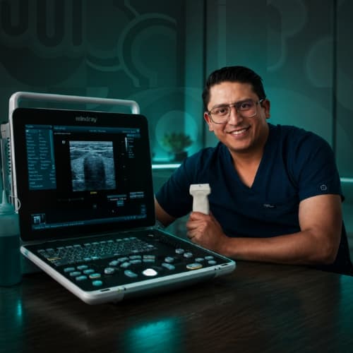 Alumnos en sesión de ultrasonido